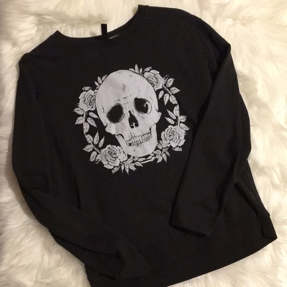 Skull Pullover 